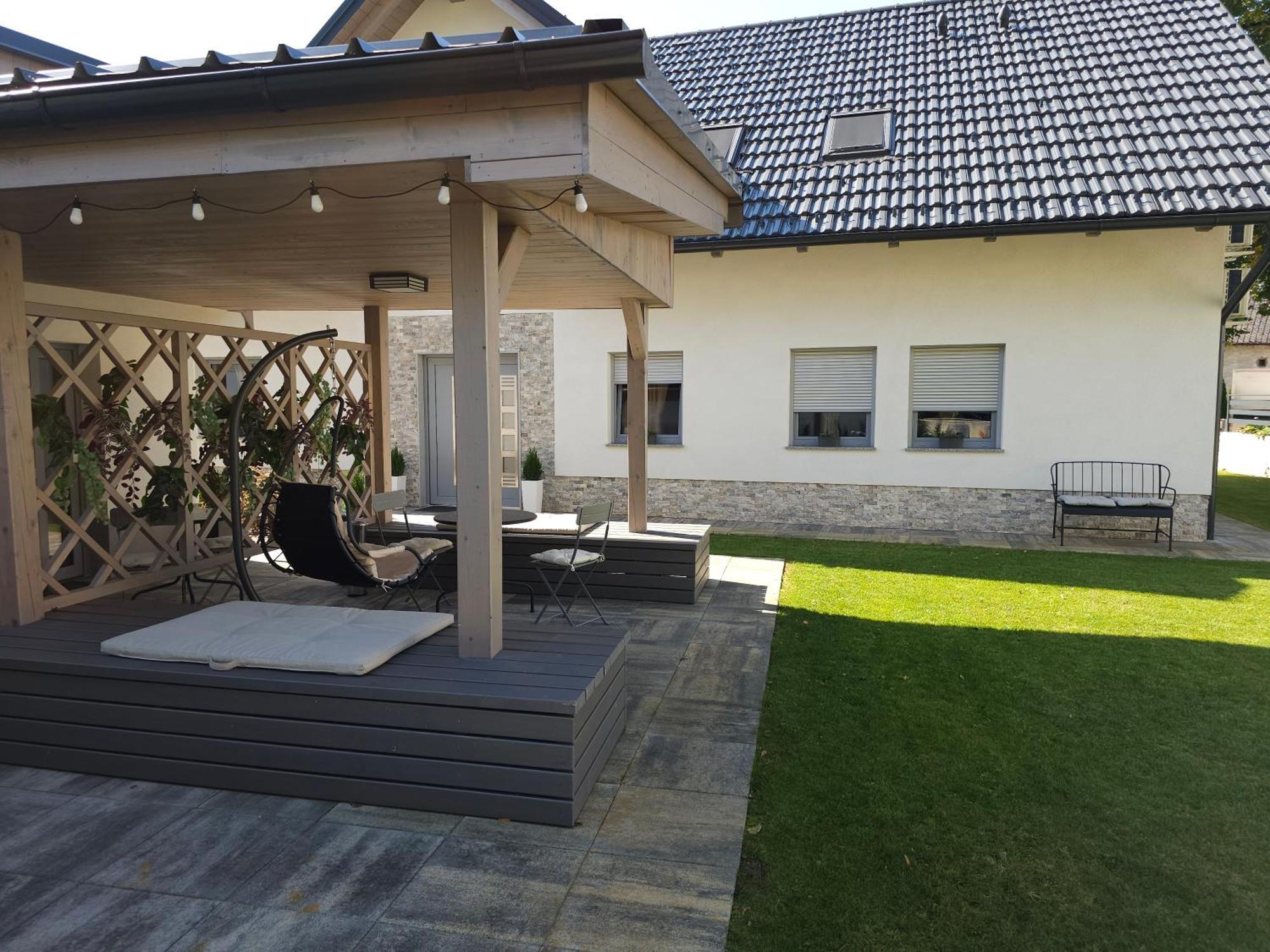 Prima Countryside Apartments Zirovnica Eksteriør bilde