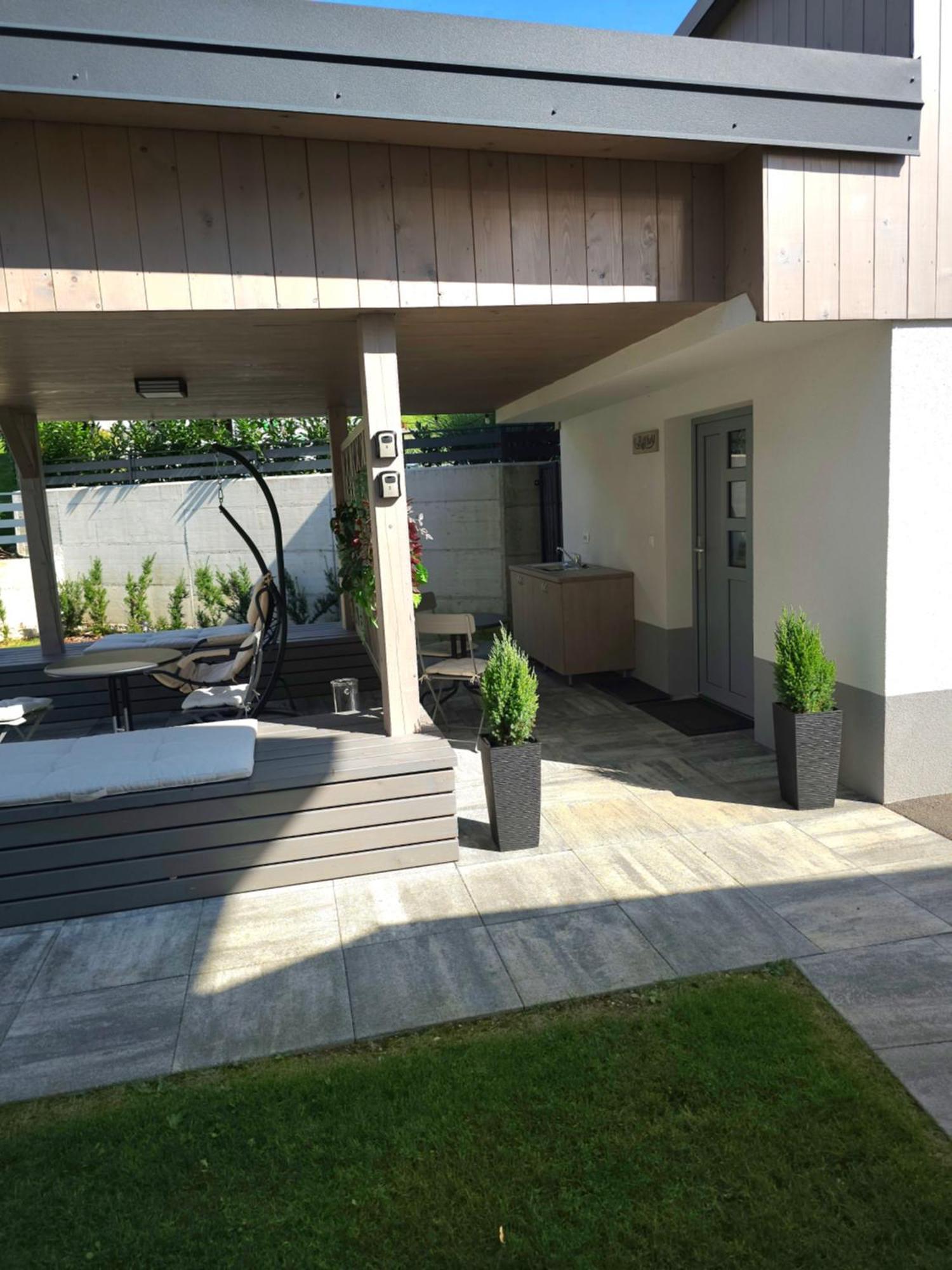 Prima Countryside Apartments Zirovnica Rom bilde
